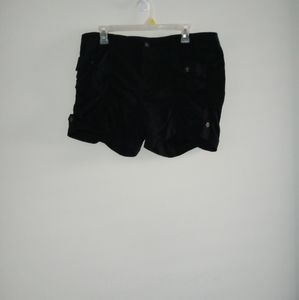 Black bongo size 15 shorts